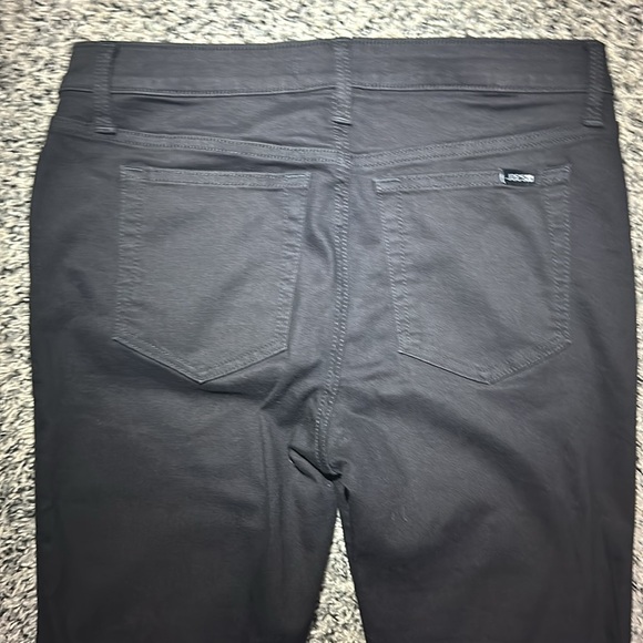 Men’s Joe’s black jeans. In great condition, size 31 W, and a bit short. - Picture 5 of 6
